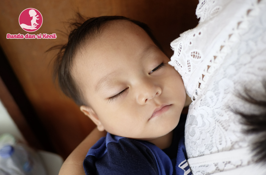 Kenapa Mata Bayi Bergerak Saat Tidur? Ini Penjelasannya!